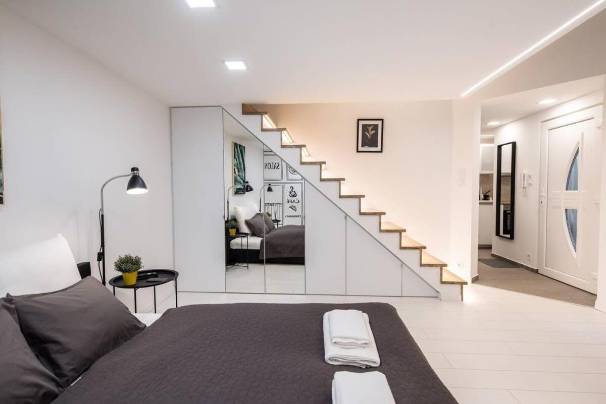 Renovated Design Apartment Close To The Danube Budapest Extérieur photo